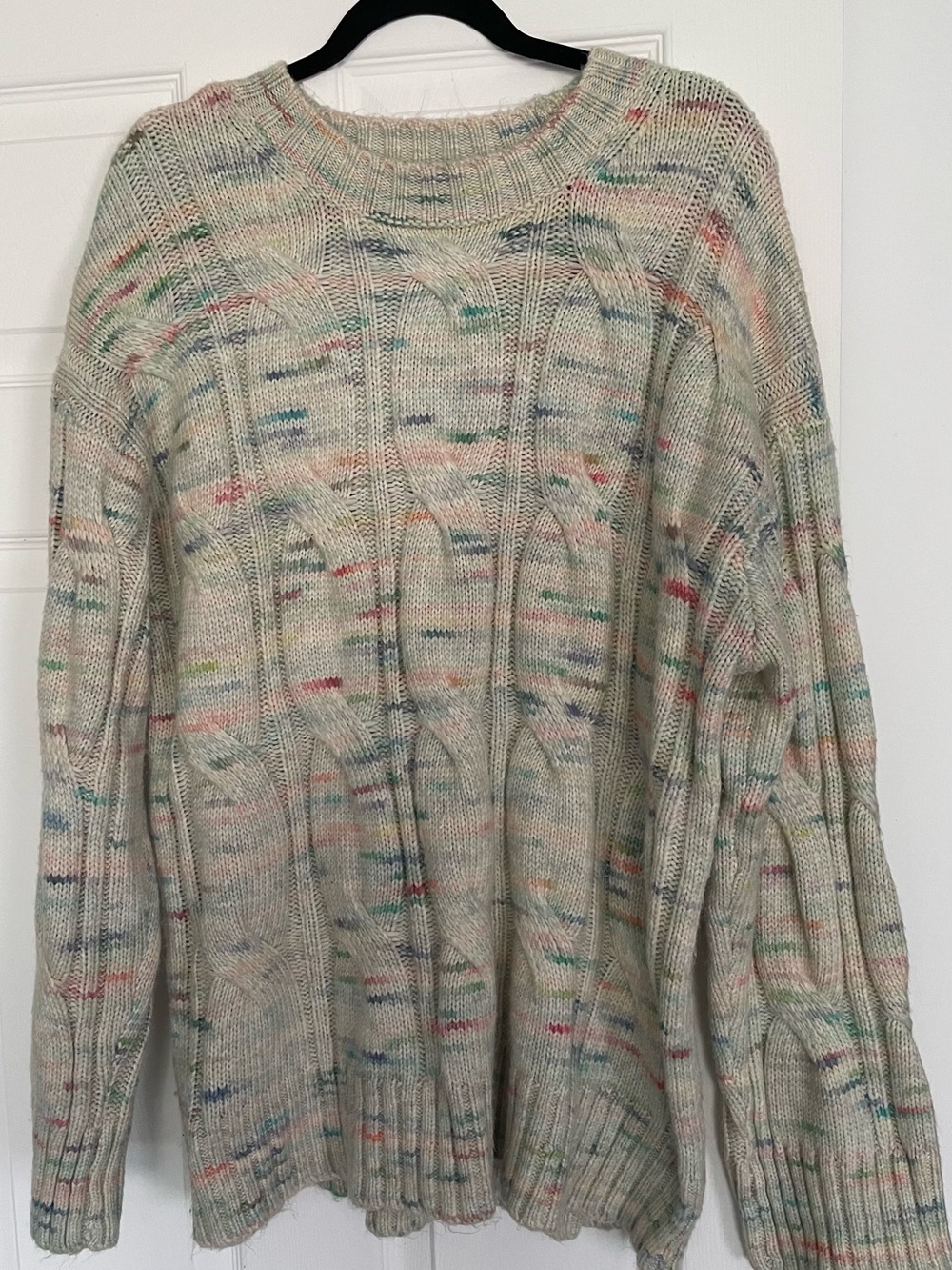 American Eagle Outfitters Cream Cable Knit Sweater with Multicolor Flecks